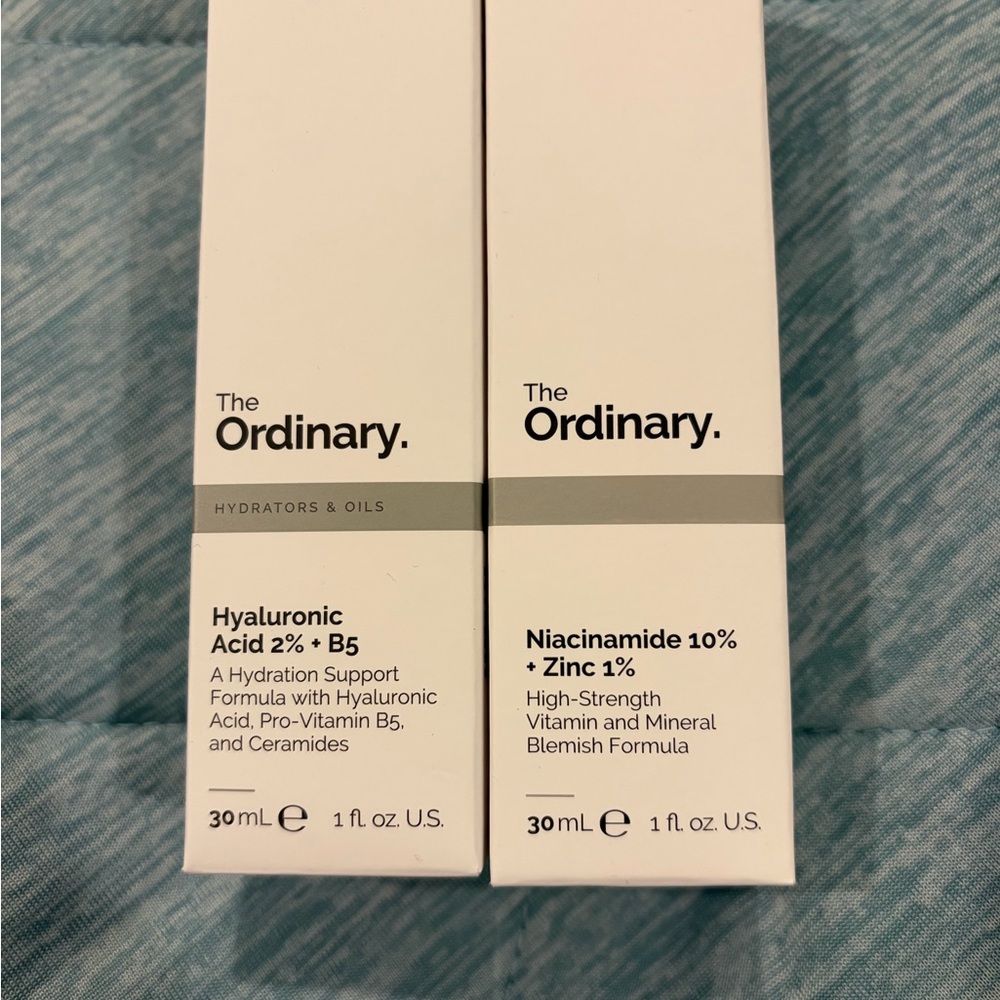The Ordinary Hydration Support Set - Hyaluronic Acid 2% and Niacinamide 10%